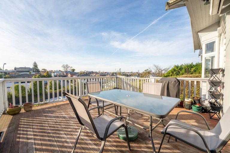 Photo of property in 10 Clifton Terrace, West End, Timaru, 7910