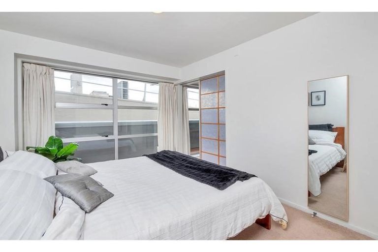 Photo of property in 24/8 Clayton Street, Newmarket, Auckland, 1023