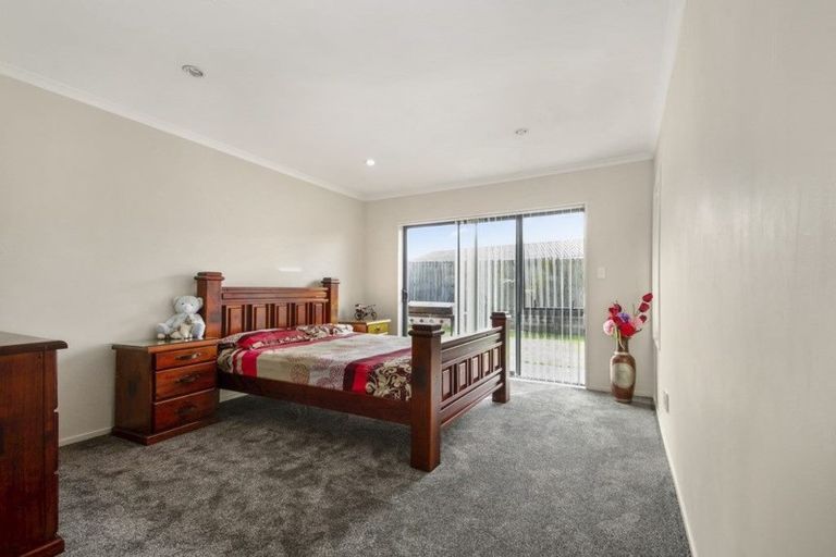 Photo of property in 497 Great South Road, Opaheke, Papakura, 2113