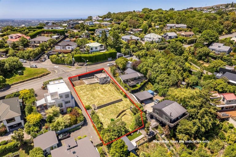 Photo of property in 122 Dyers Pass Road, Cashmere, Christchurch, 8022