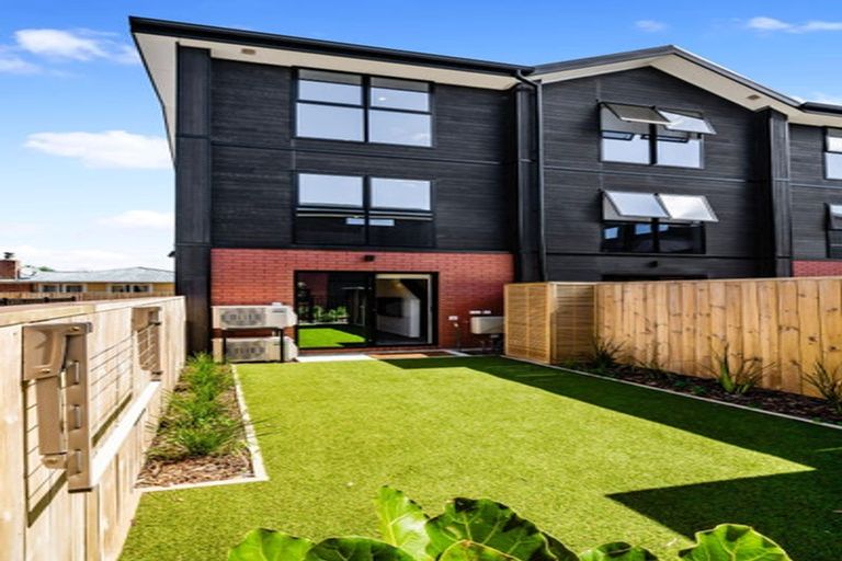 Photo of property in 1/51 Te Kanawa Crescent, Henderson, Auckland, 0610