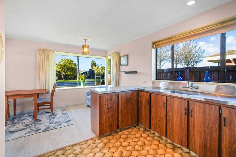 Photo of property in 1/357 Harewood Road, Bishopdale, Christchurch, 8053