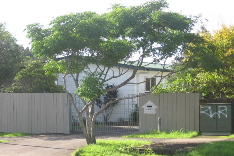 Photo of property in 45 Border Road, Henderson, Auckland, 0612