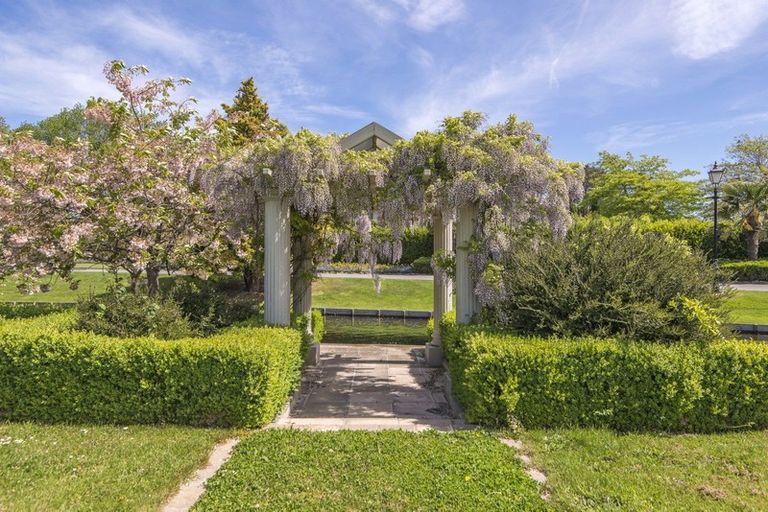 Photo of property in 41 Fendalton Road, Fendalton, Christchurch, 8014