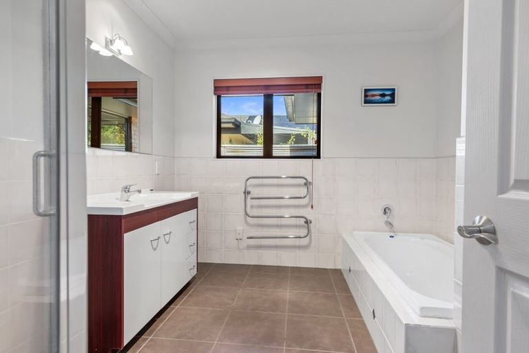 Photo of property in 38 Athfield Drive, Bethlehem, Tauranga, 3110