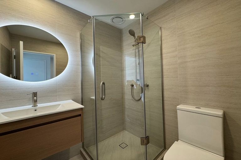 Photo of property in 4/13 Thomas Road, Mangere, Auckland, 2022