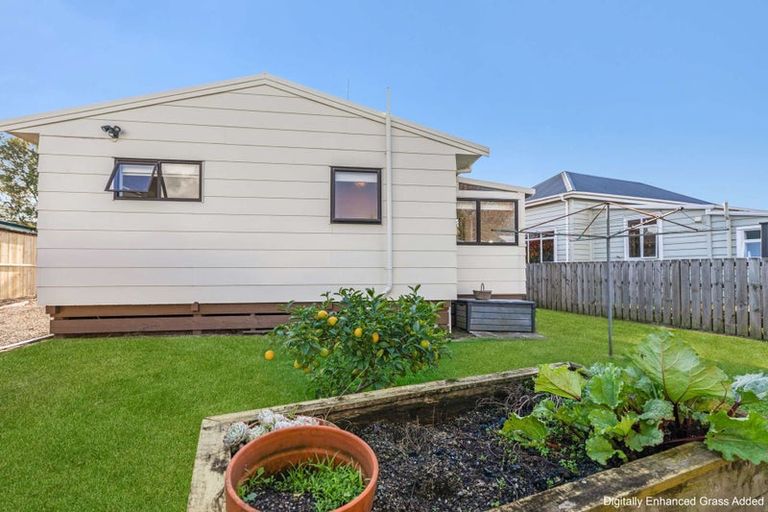 Photo of property in 28 Johnston Street, Waihi, 3610