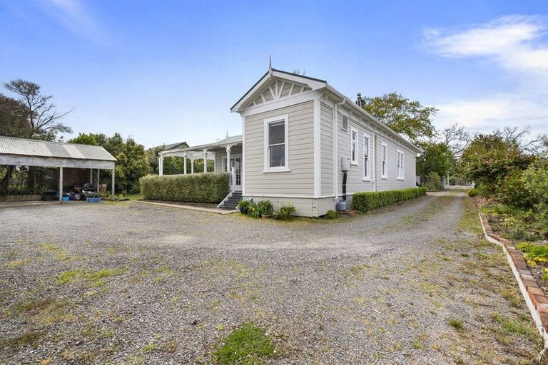 Photo of property in 103 James Line, Kelvin Grove, Palmerston North, 4414