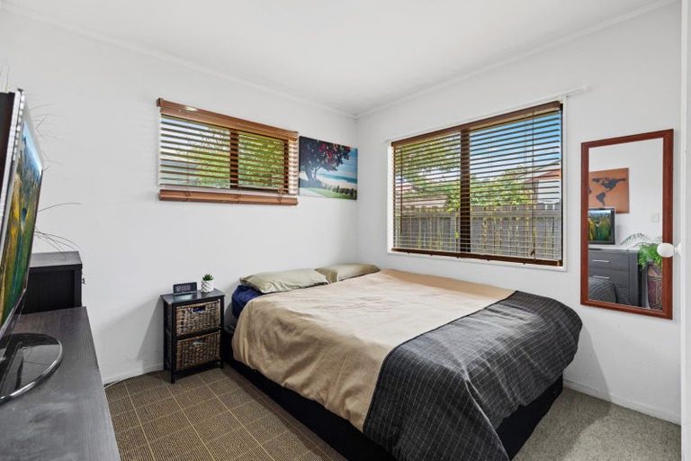 Photo of property in 225 Gravatt Road, Papamoa Beach, Papamoa, 3118