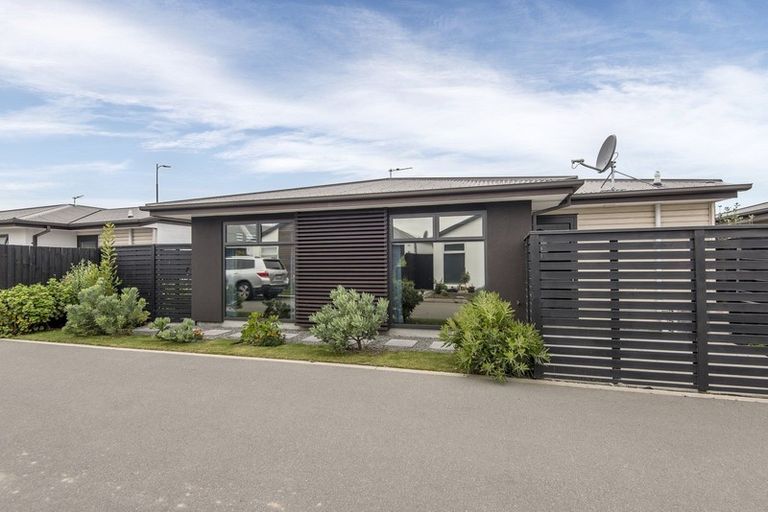 Photo of property in 21 Te Rito Street, Marshland, Christchurch, 8083
