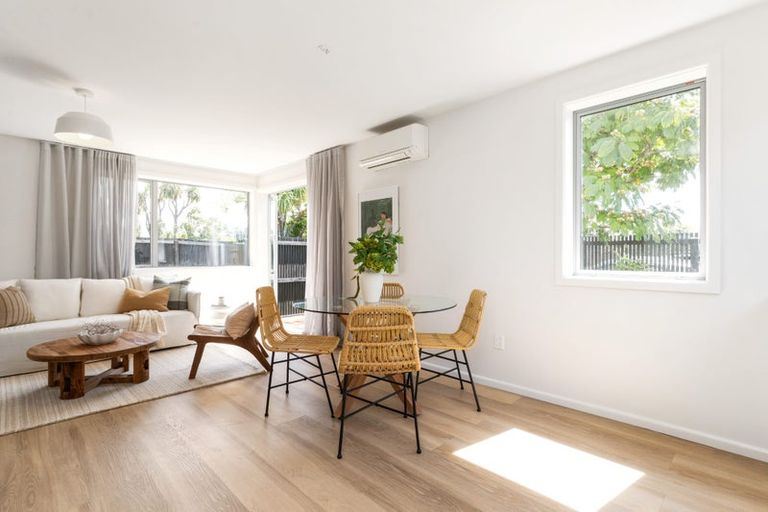 Photo of property in 1/24 Dunn Street, Somerfield, Christchurch, 8024