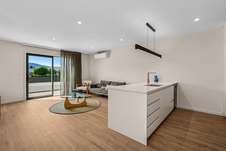 Photo of property in 18 Woods Crescent, Cromwell, 9310