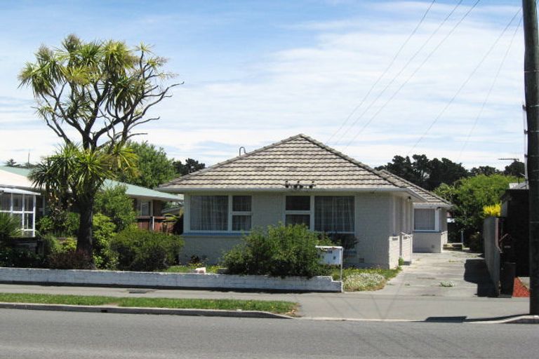 Photo of property in 2/118 Estuary Road, South New Brighton, Christchurch, 8062