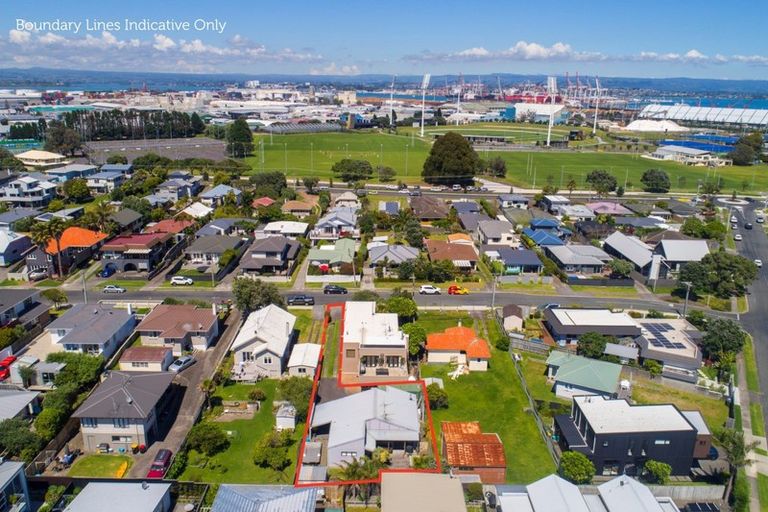 Photo of property in 5b Campbell Road, Mount Maunganui, 3116