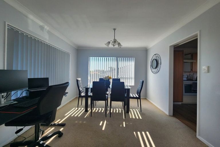 Photo of property in 2/8 Mangarata Avenue, Papatoetoe, Auckland, 2025