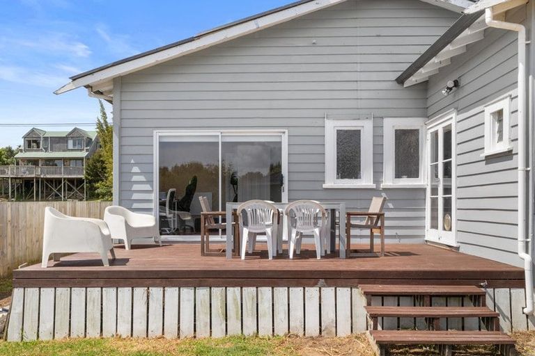 Photo of property in 13 Wood Street, Mangawhai Heads, Mangawhai, 0505