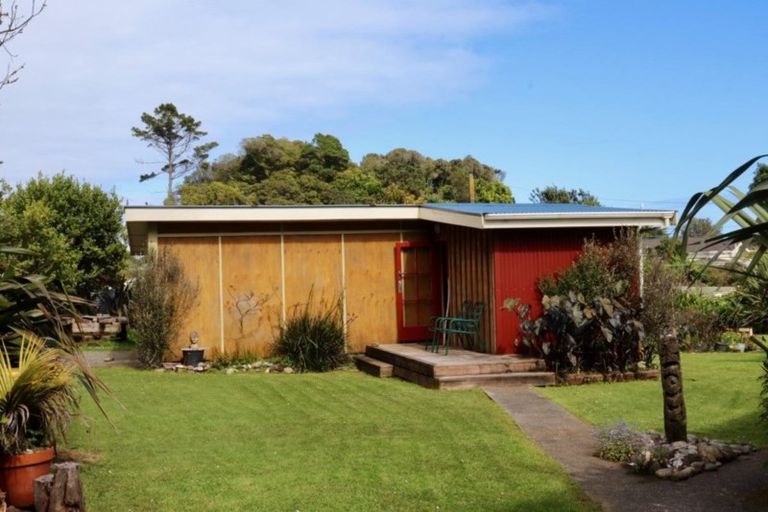 Photo of property in 39 Dole Street, Ngakawau, 7824