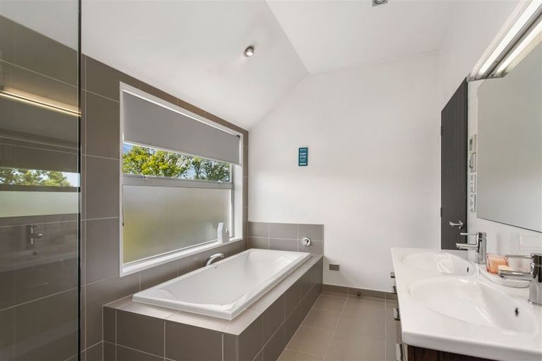 Photo of property in 381 Papanui Road, Strowan, Christchurch, 8052