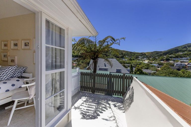 Photo of property in 14 Chamberlain Road, Karori, Wellington, 6012