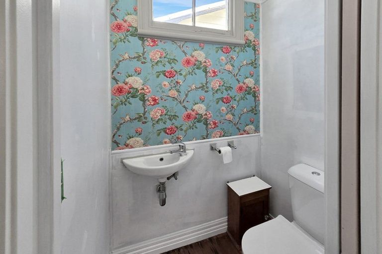 Photo of property in 24 Mcgrath Street, Napier South, Napier, 4110