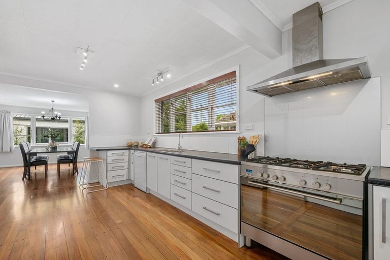 Photo of property in 59 Brentwood Street, Trentham, Upper Hutt, 5018