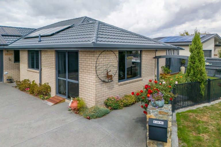 Photo of property in 14 Easthaven Place, Redwoodtown, Blenheim, 7201