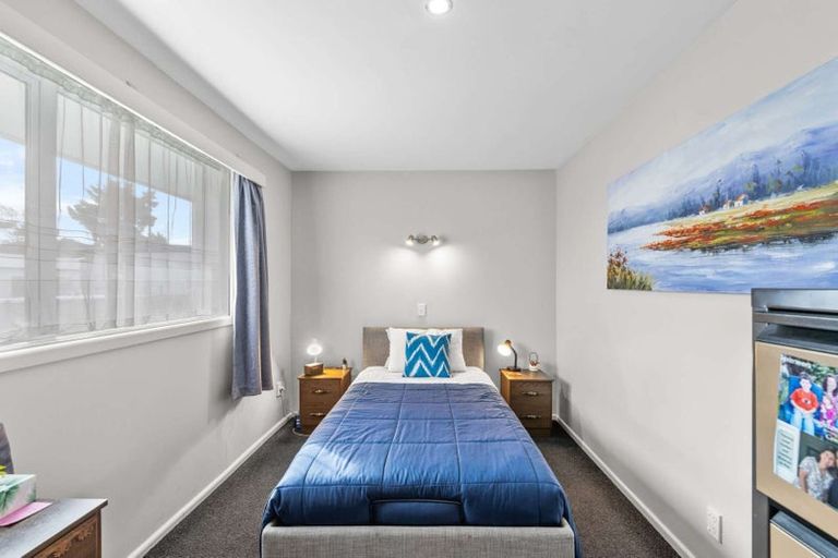 Photo of property in 1/5 Milnebank Street, Upper Riccarton, Christchurch, 8041