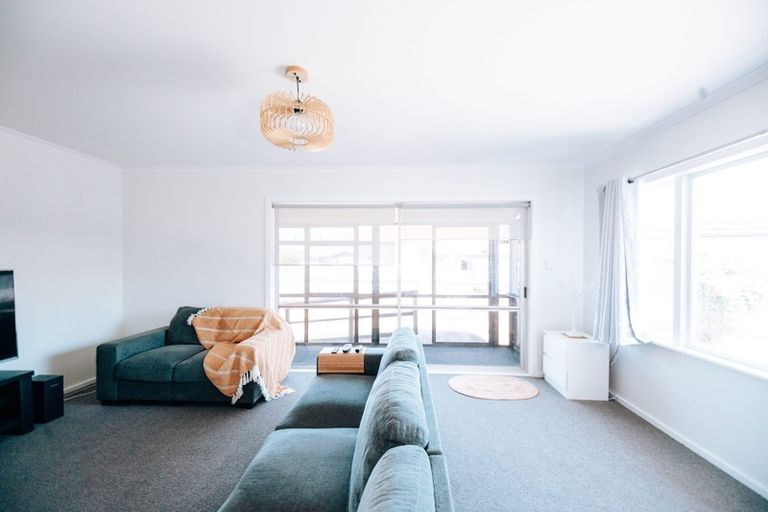 Photo of property in 8 Guildford Street, Tamatea, Napier, 4112