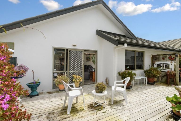 Photo of property in Orange Grove Village, 38/22 Pyes Pa Road, Pyes Pa, Tauranga, 3112