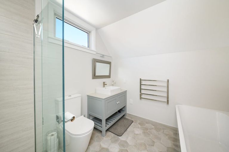 Photo of property in 107 Jickell Street, Hokowhitu, Palmerston North, 4410