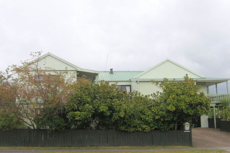Photo of property in 17 Greenwich Street, Richmond Heights, Taupo, 3330