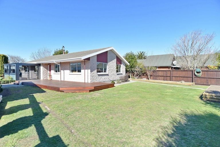 Photo of property in 177b Grimseys Road, Redwood, Christchurch, 8051