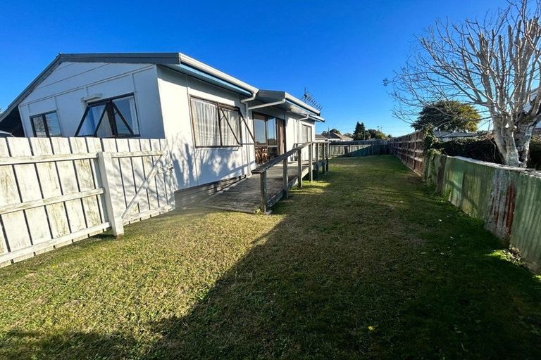 Photo of property in 15a Wingrove Road, Owhata, Rotorua, 3010