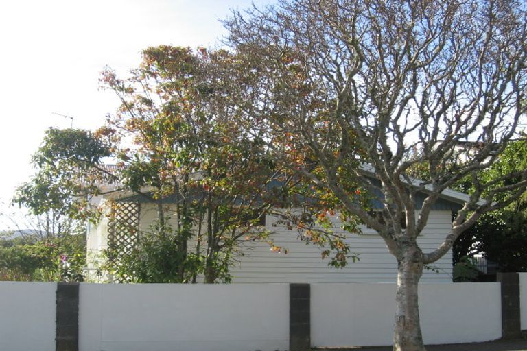 Photo of property in 19 Dalton Grove, Stokes Valley, Lower Hutt, 5019