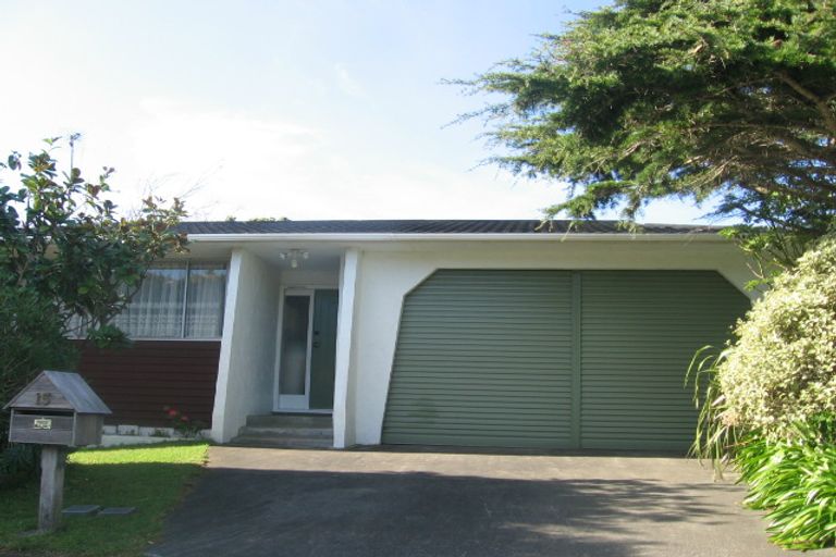 Photo of property in 15 Discovery Drive, Whitby, Porirua, 5024