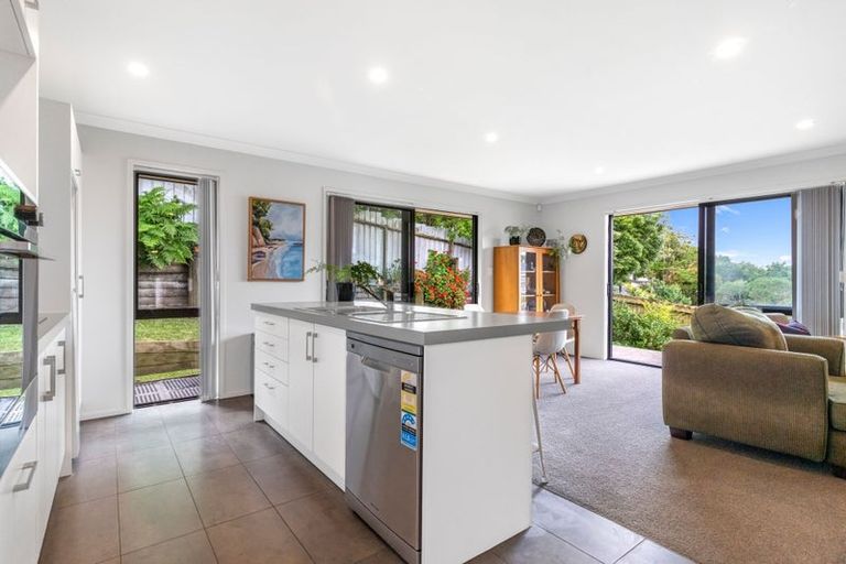 Photo of property in 30 Owens Road, Waiuku, 2123