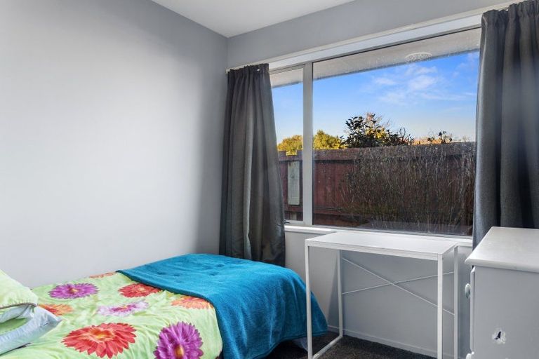 Photo of property in 5 Manahi Place, Woodend, 7610