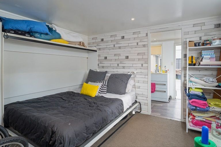 Photo of property in 32 Kennedy Park Drive, Pauanui, Hikuai, 3579