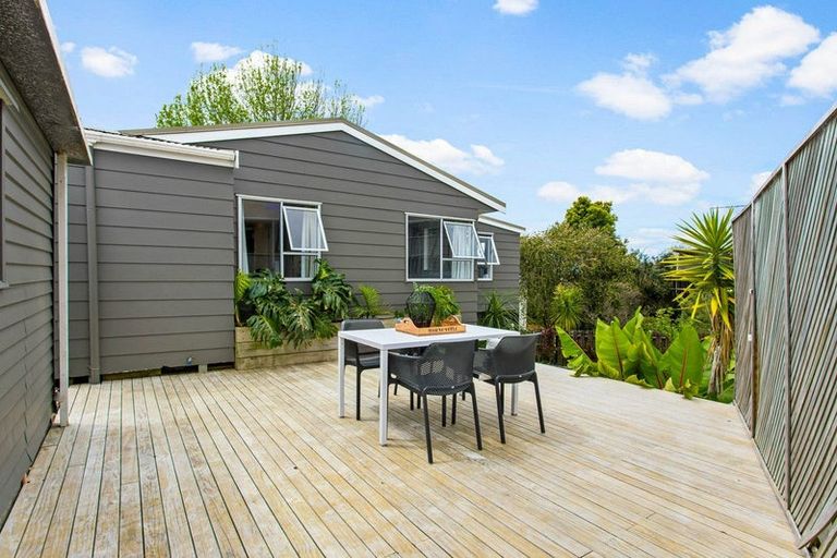 Photo of property in 175c Hibiscus Coast Highway, Red Beach, 0932