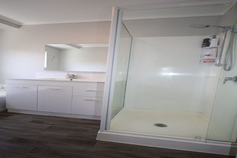 Photo of property in 54 Meadowland Street, Matua, Tauranga, 3110