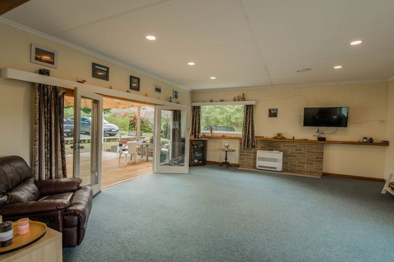 Photo of property in 816 Waiaruhe Road, Taihape, 4795