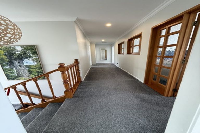 Photo of property in 13 Ellangowan Road, Waiake, Auckland, 0630