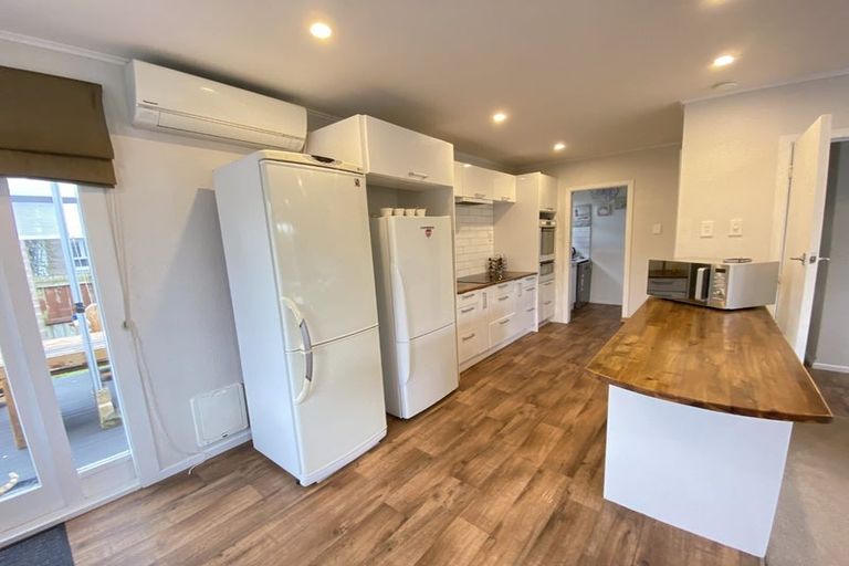 Photo of property in 673 Te Atatu Road, Te Atatu Peninsula, Auckland, 0610