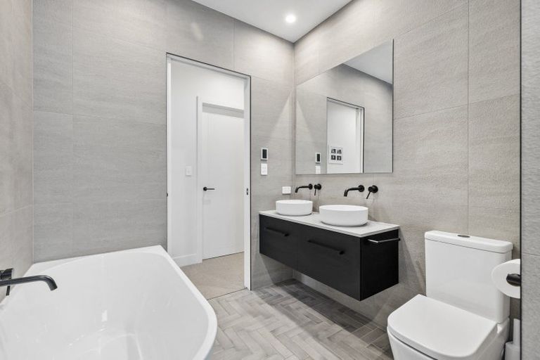 Photo of property in 41a Te Awe Awe Street, Hokowhitu, Palmerston North, 4410