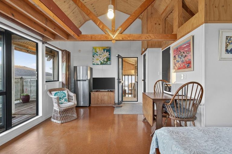 Photo of property in 433 Pukehina Parade, Pukehina, Te Puke, 3189