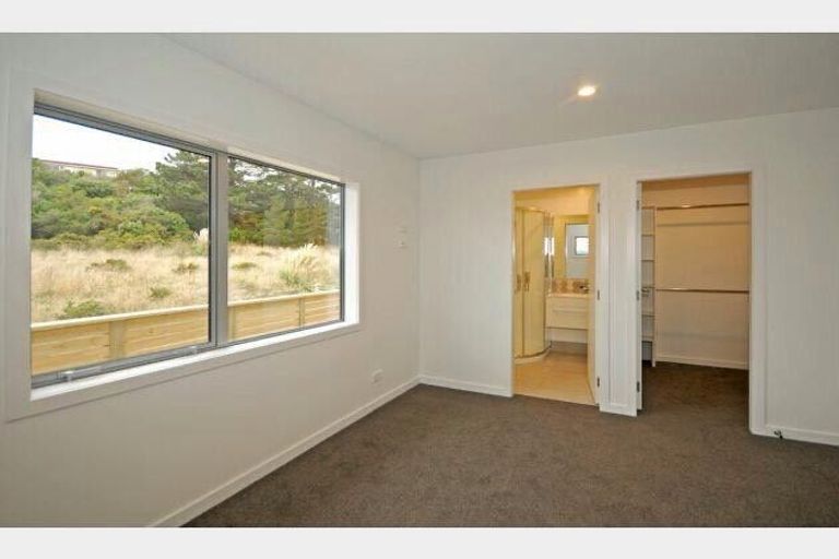 Photo of property in 150 Eskdale Road, Papakowhai, Porirua, 5024