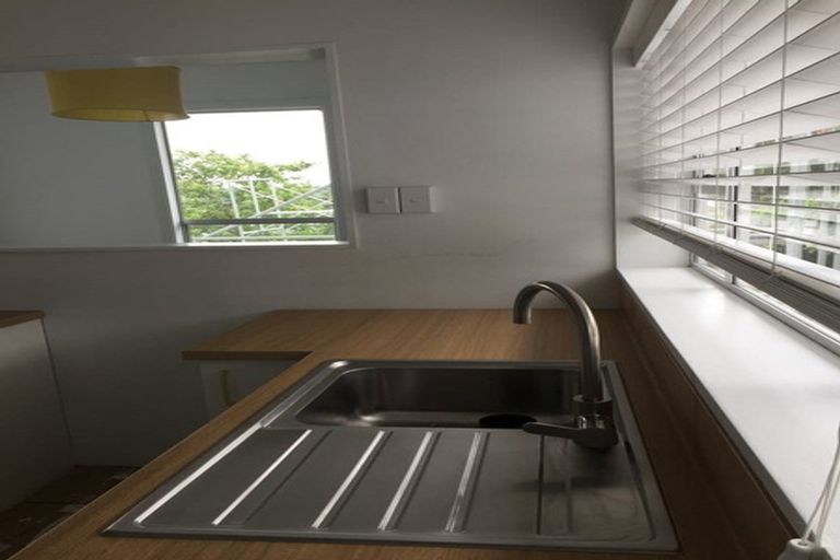 Photo of property in 21 Wharfe Street, South Hill, Oamaru, 9400