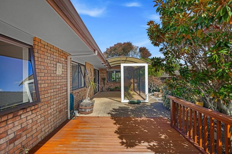 Photo of property in 36 Rush Creek Drive, Westgate, Auckland, 0614