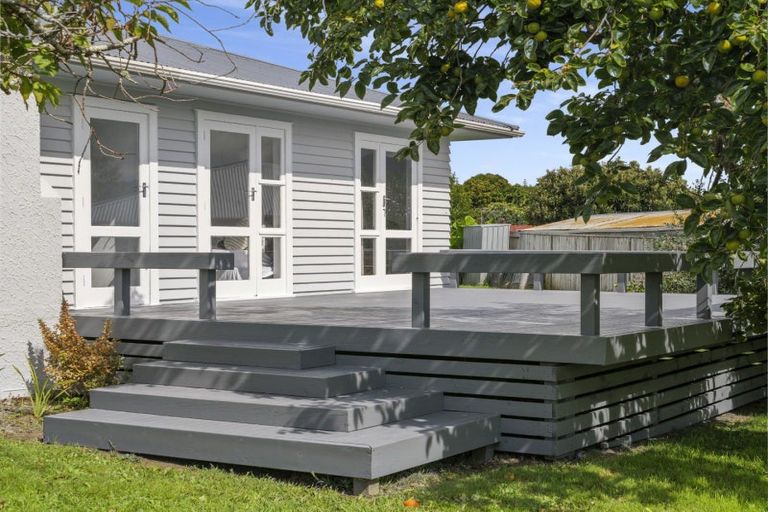 Photo of property in 6 Donovan Street, Te Puke, 3119