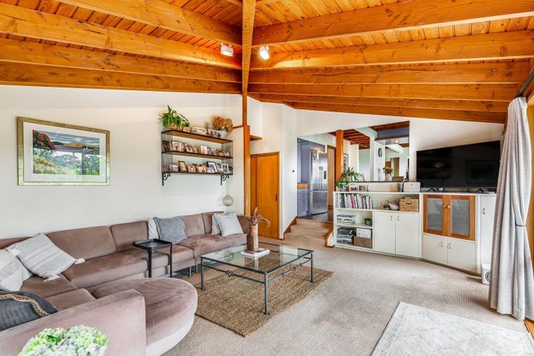 Photo of property in 3 Park Rise, Campbells Bay, Auckland, 0630